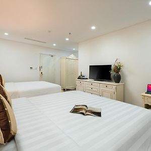 Deluxe Family Suite